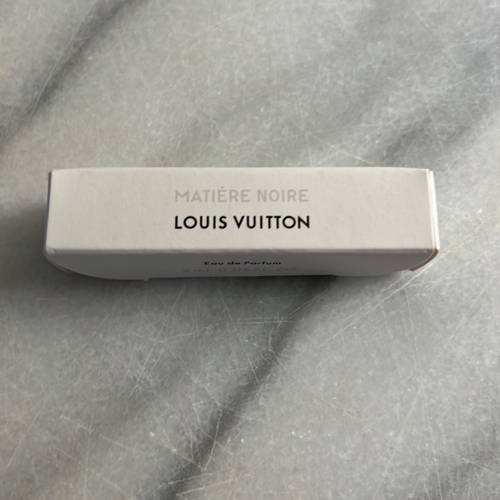 LV - MATIERE NOIRE